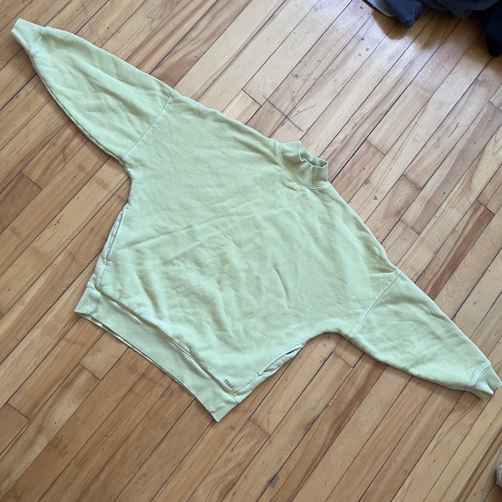 TNA Cozy Fleece Mock Neck Sweatshirt Oversized Mega Fit Pale Yellow Size 1